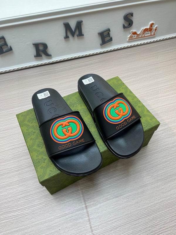 Gucci Men's Slippers 539